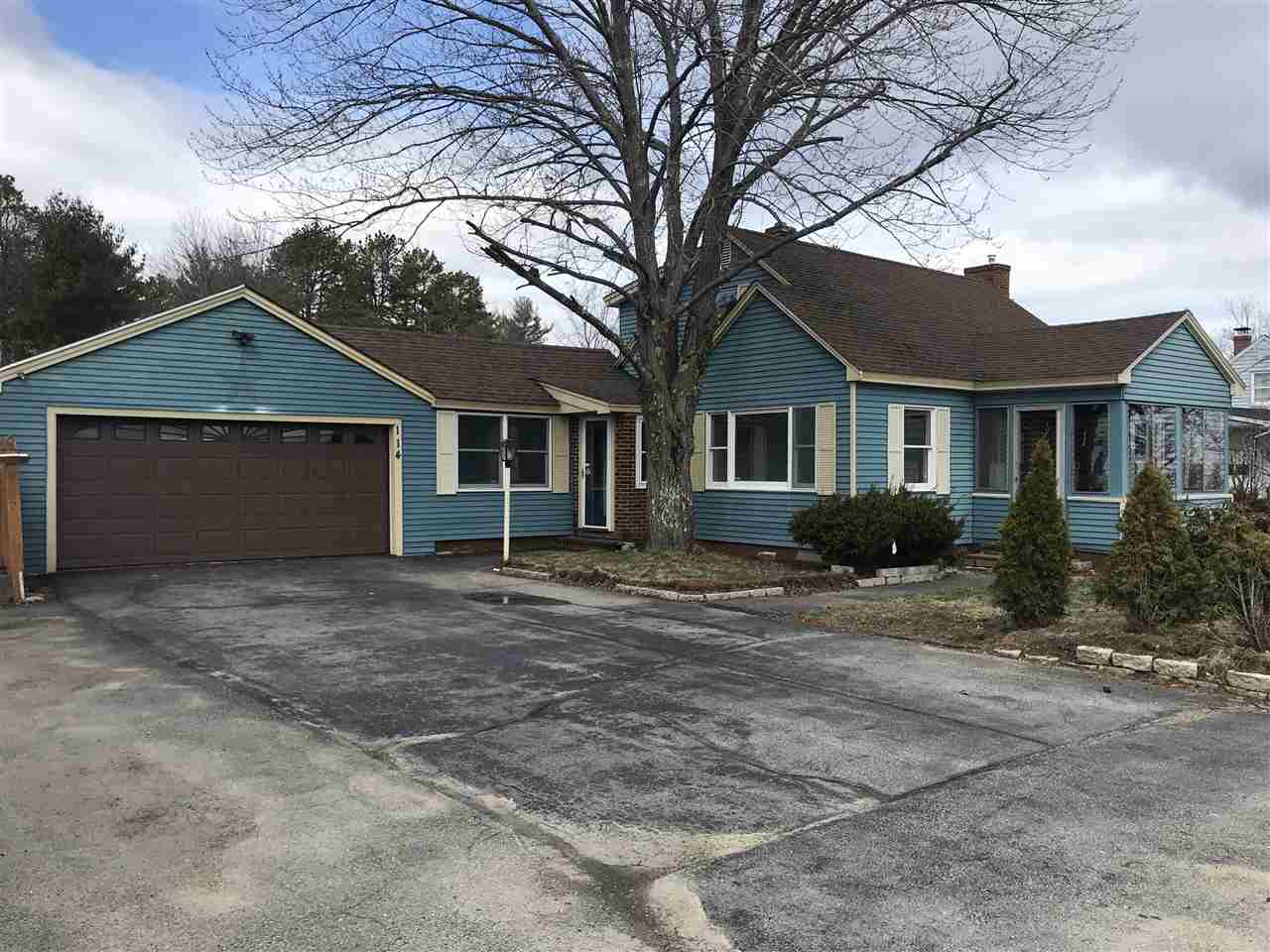 114 Milton Road Rochester, NH 03868 - Photo 1 of 8