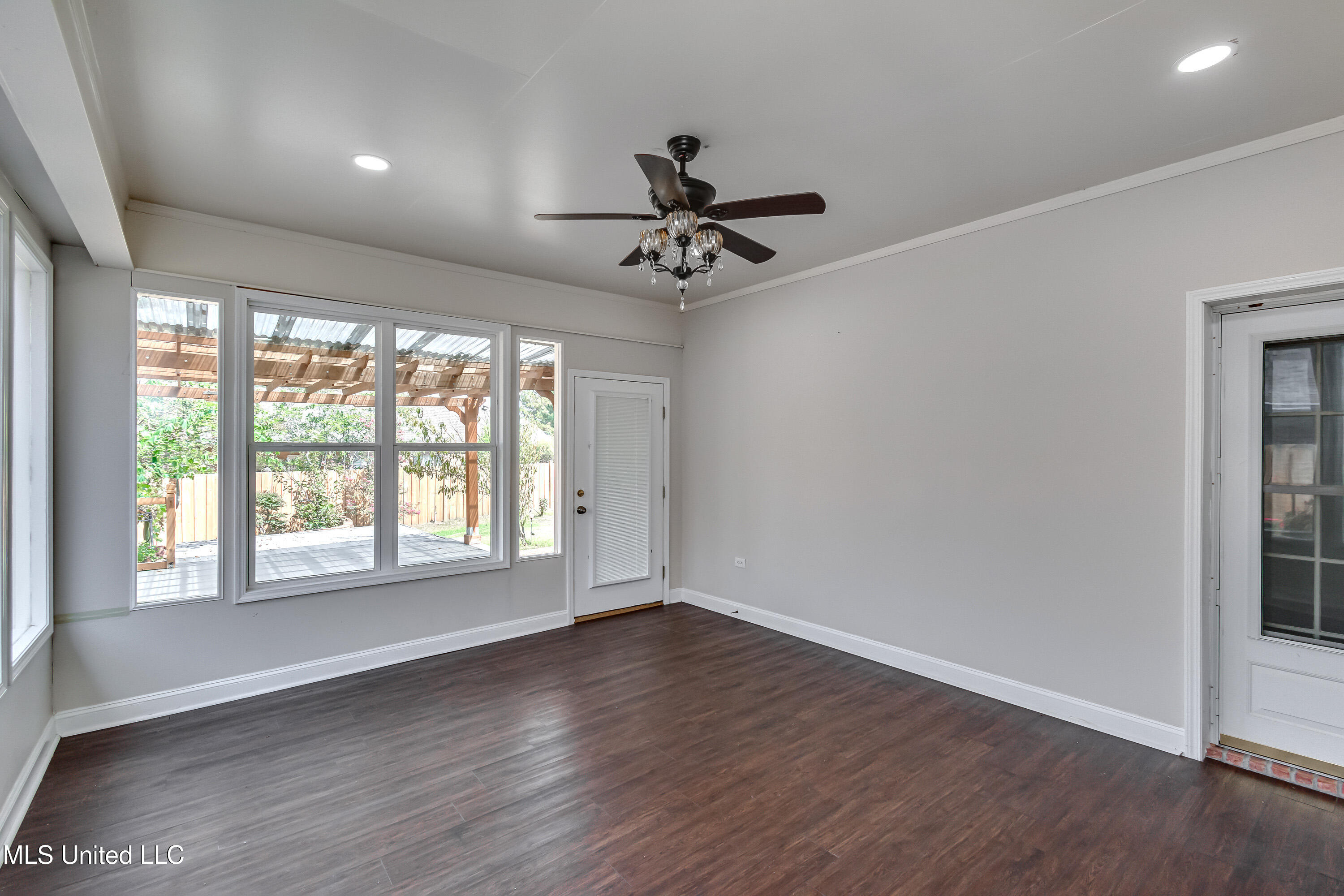 539 Spring Lake Drive Pearl, MS 39208 - Photo 46 of 58 539 Spring Lake Dr-40