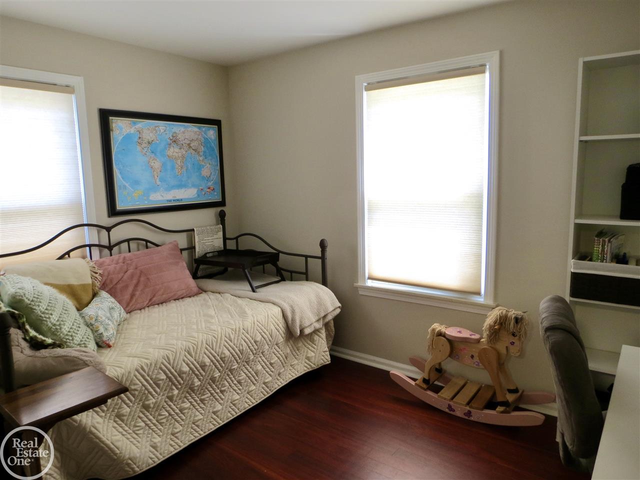 3078 York Rochester Hills Rochester, MI 48309 - Photo 25 of 41