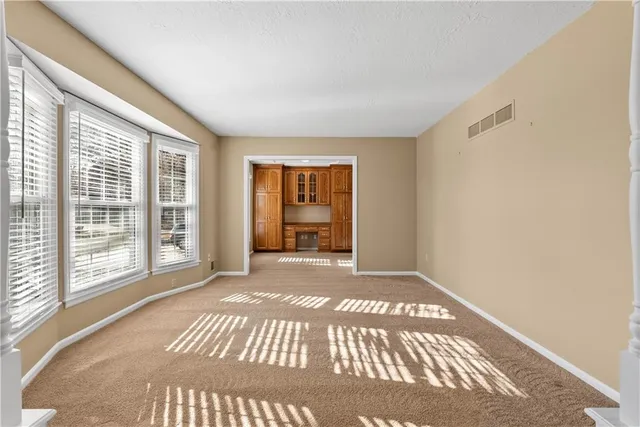 $350,000 | 1502 Southwest 9th Street, Lee's Summit, MO 64081