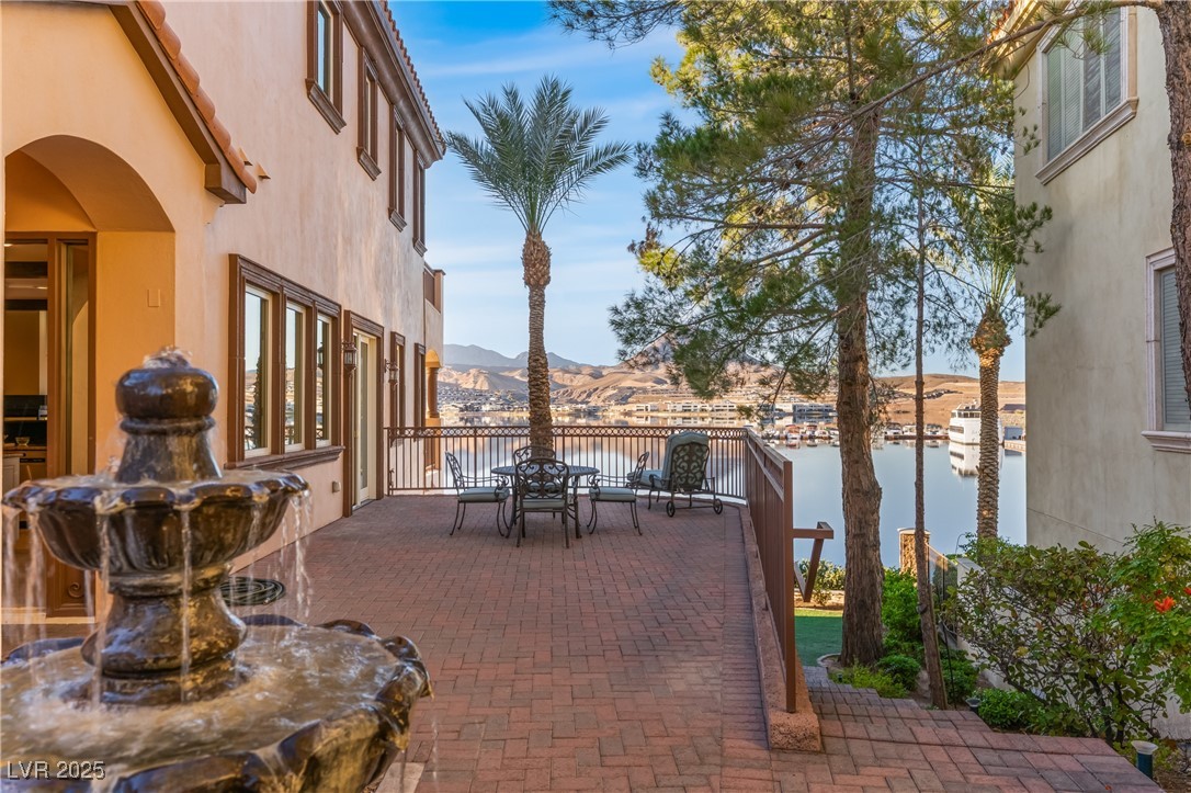 19 Vía Del Garda Henderson, NV 89011 - Photo 28 of 60