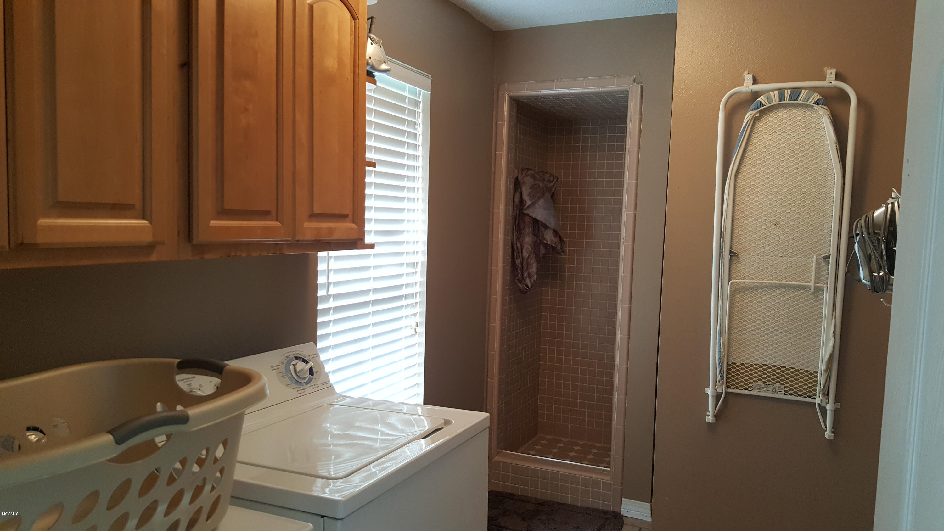 6916 Springwater Street Moss Point, MS 39563 - Photo 21 of 47 20161014_153855