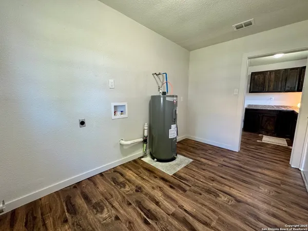 $207,500 | 419 West Culberson Avenue, Sabinal, TX 78881