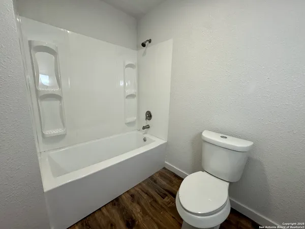 $207,500 | 419 West Culberson Avenue, Sabinal, TX 78881