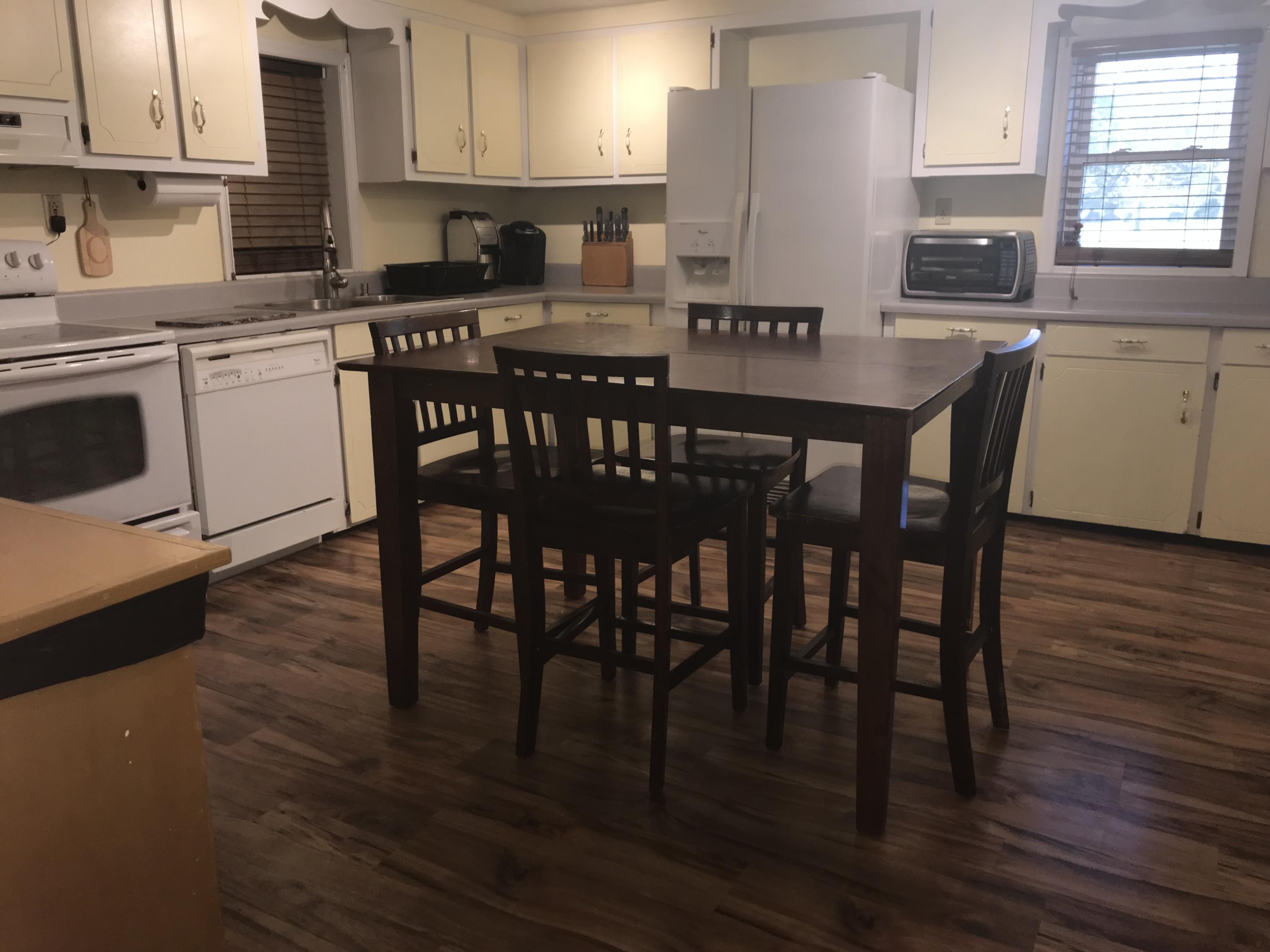1059 Jones Swamp Road Walterboro, SC 29488 - Photo 4 of 20 KITCHEN 2