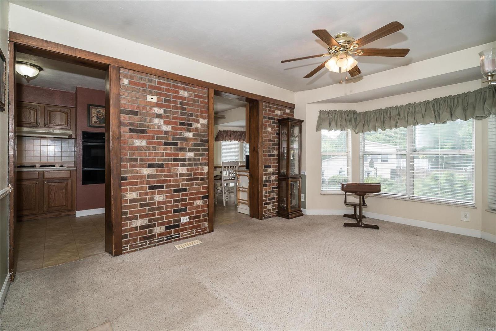6338 Heintz Road St. Louis, MO 63129 - Photo 19 of 35 Gallery Image 19