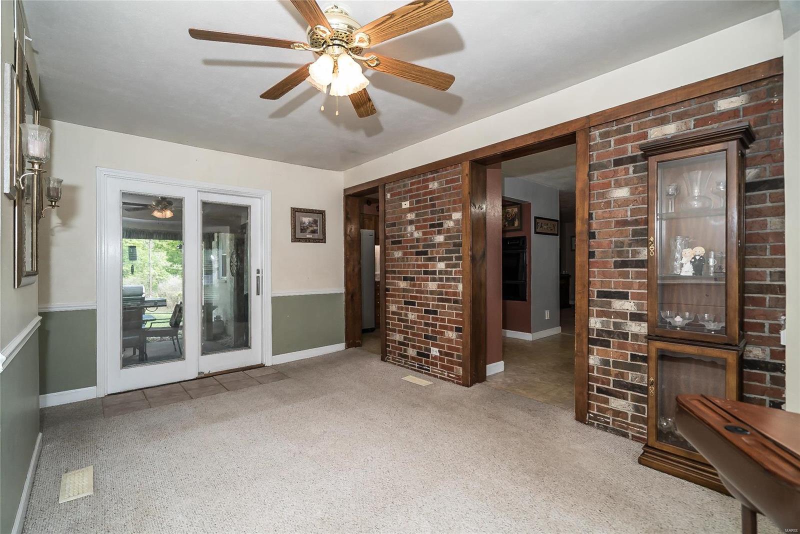6338 Heintz Road St. Louis, MO 63129 - Photo 20 of 35 Gallery Image 20