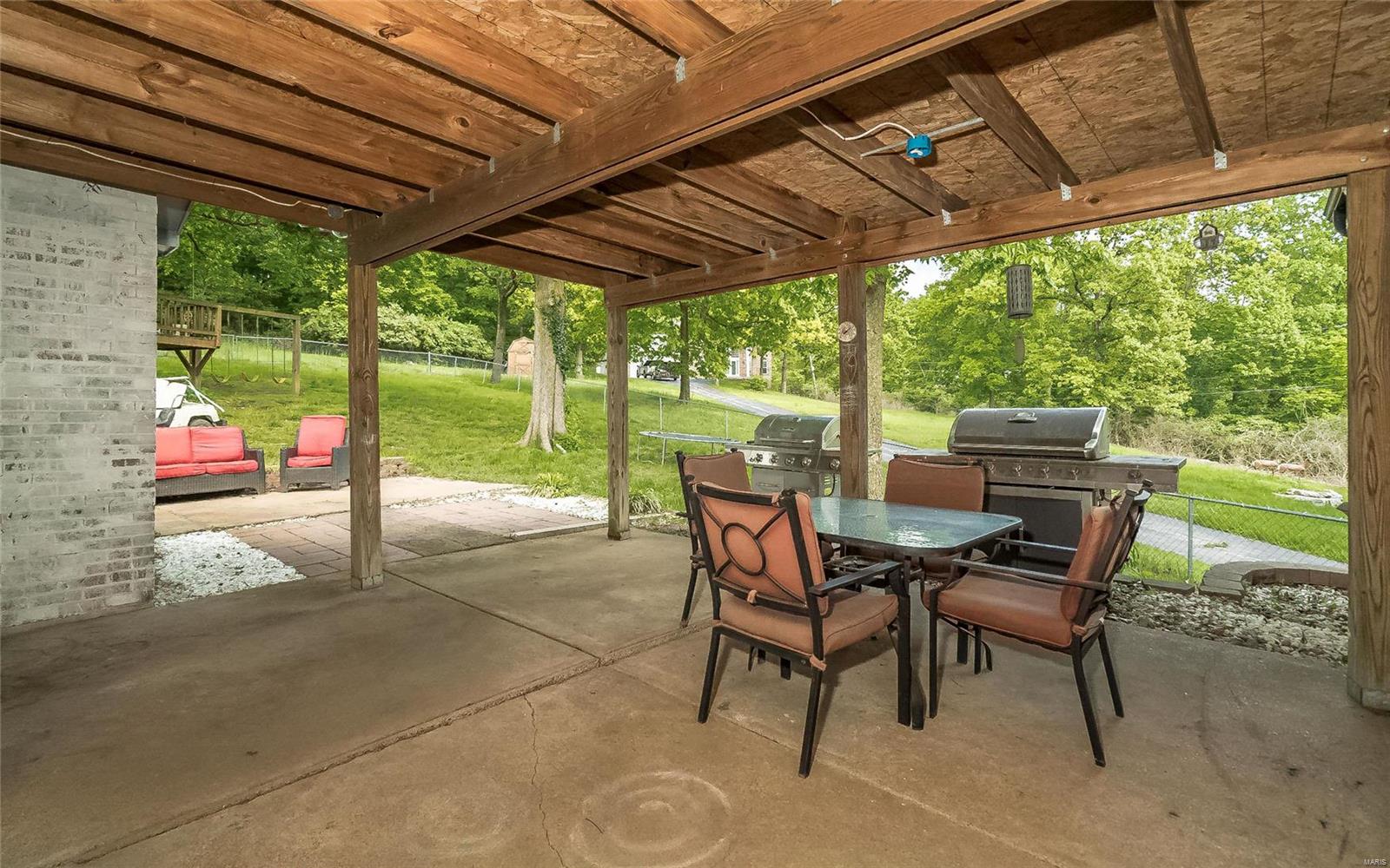 6338 Heintz Road St. Louis, MO 63129 - Photo 32 of 35 Gallery Image 32