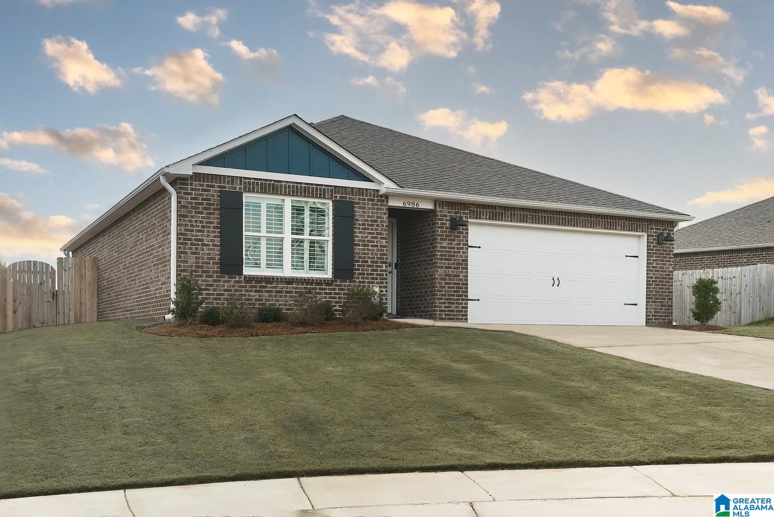6986 Southern Trace Loop Leeds, AL 35094 - Photo 4 of 30