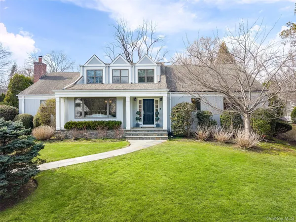$2,695,000 | 18 Tamarac Trail, Harrison, NY 10528