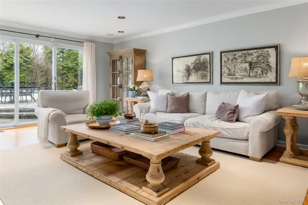 $2,695,000 | 18 Tamarac Trail, Harrison, NY 10528
