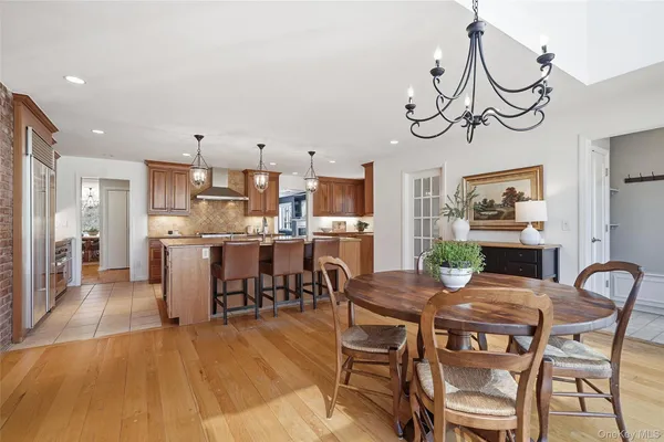 $2,695,000 | 18 Tamarac Trail, Harrison, NY 10528
