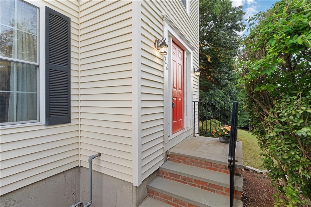 22 Fiske Road Ashland, MA 01721 - Photo 6 of 42