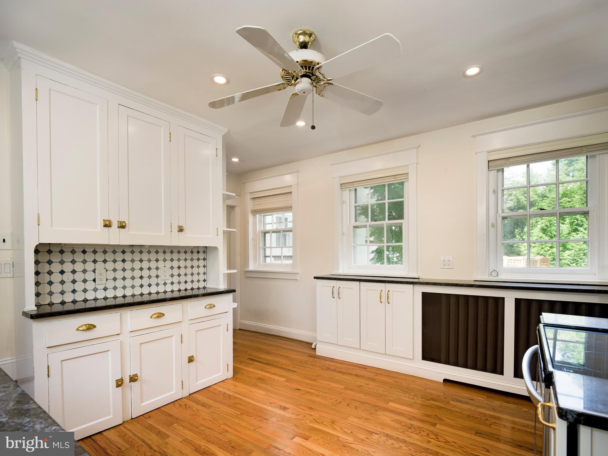 625 New Gulph Road Bryn Mawr, PA 19010 - Photo 19 of 30 Kitchen