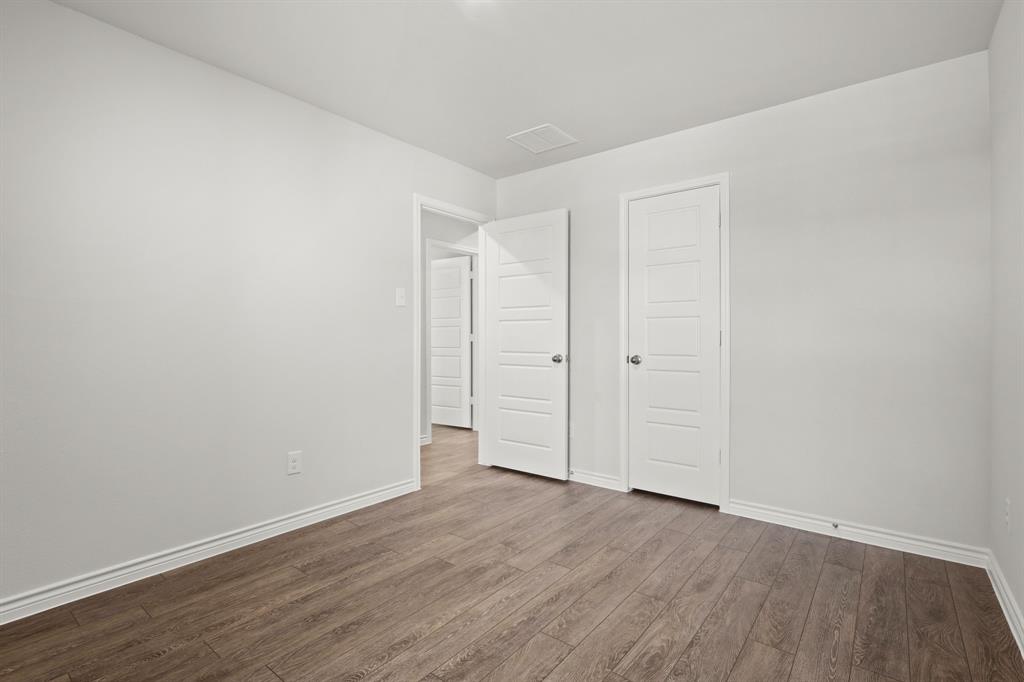 1509 Romans Road Ennis, TX 75119 - Photo 13 of 36