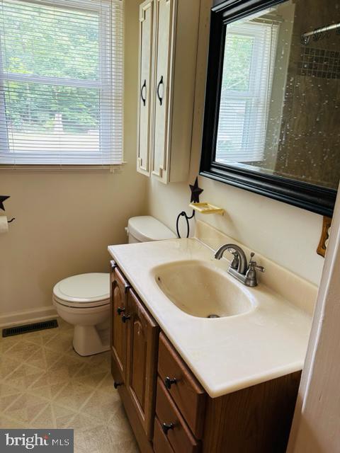 380 McCarty Road Fredericksburg, VA 22405 - Photo 24 of 30 Bathroom