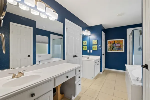 $325,000 | 19306 Young Oak Street, Spring, TX 77379