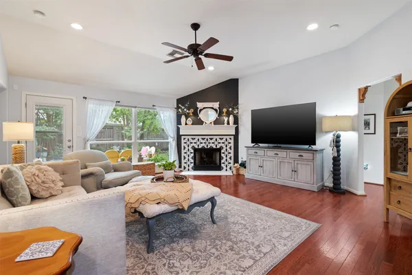 $325,000 | 19306 Young Oak Street, Spring, TX 77379