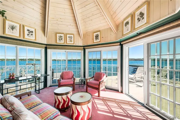 $21,000,000 | 3074 West Lake Road, Skaneateles, NY 13152