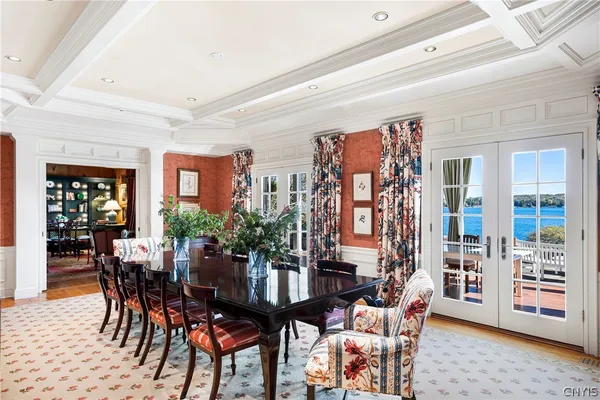 $21,000,000 | 3074 West Lake Road, Skaneateles, NY 13152