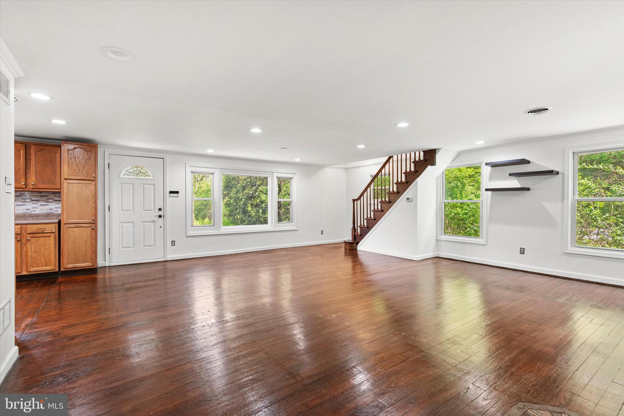 86 Center Road Mohrsville, PA 19541 - Photo 7 of 30 Gallery Image 7