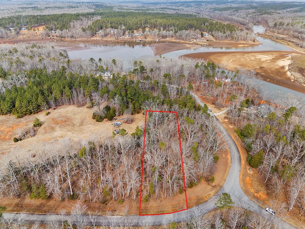 504 Terrapin Pointe Road Hodges, SC 29653 - Photo 3 of 3