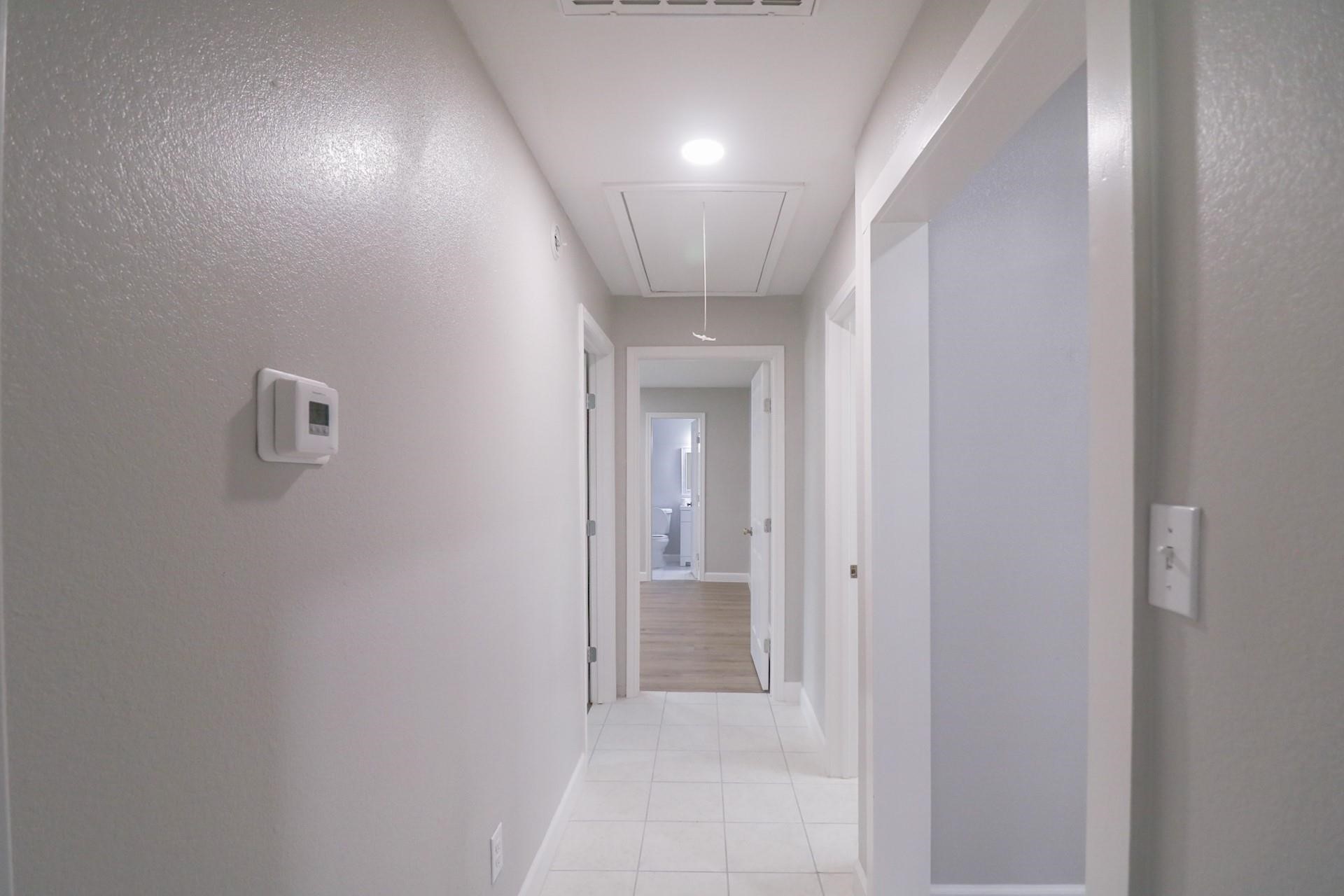 6150 Ridgeway Drive Houston, TX 77033 - Photo 27 of 36