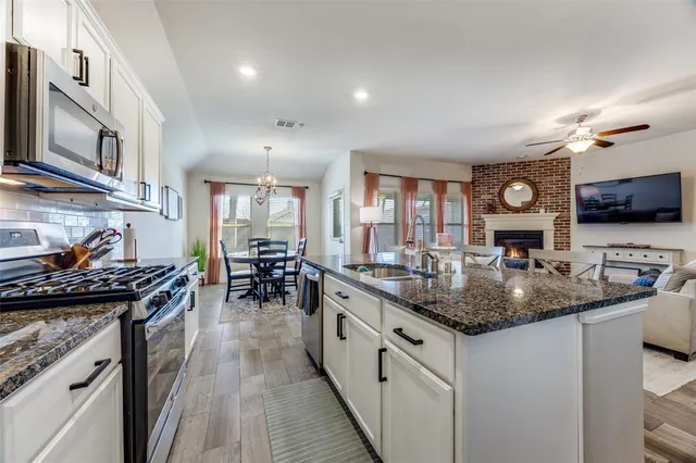 $315,000 | 417 Waterton Drive, Anna, TX 75409