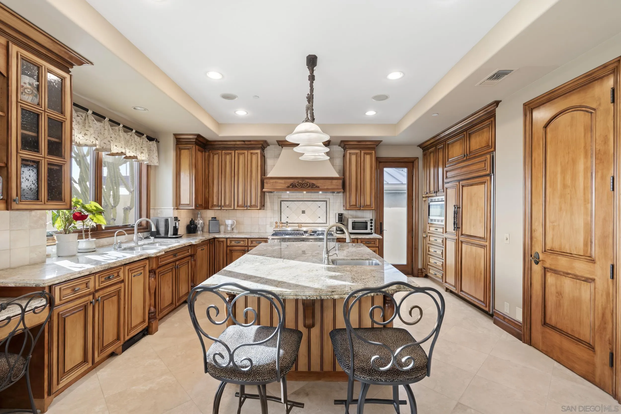 518 Neptune Avenue Encinitas, CA 92024 - Photo 14 of 58