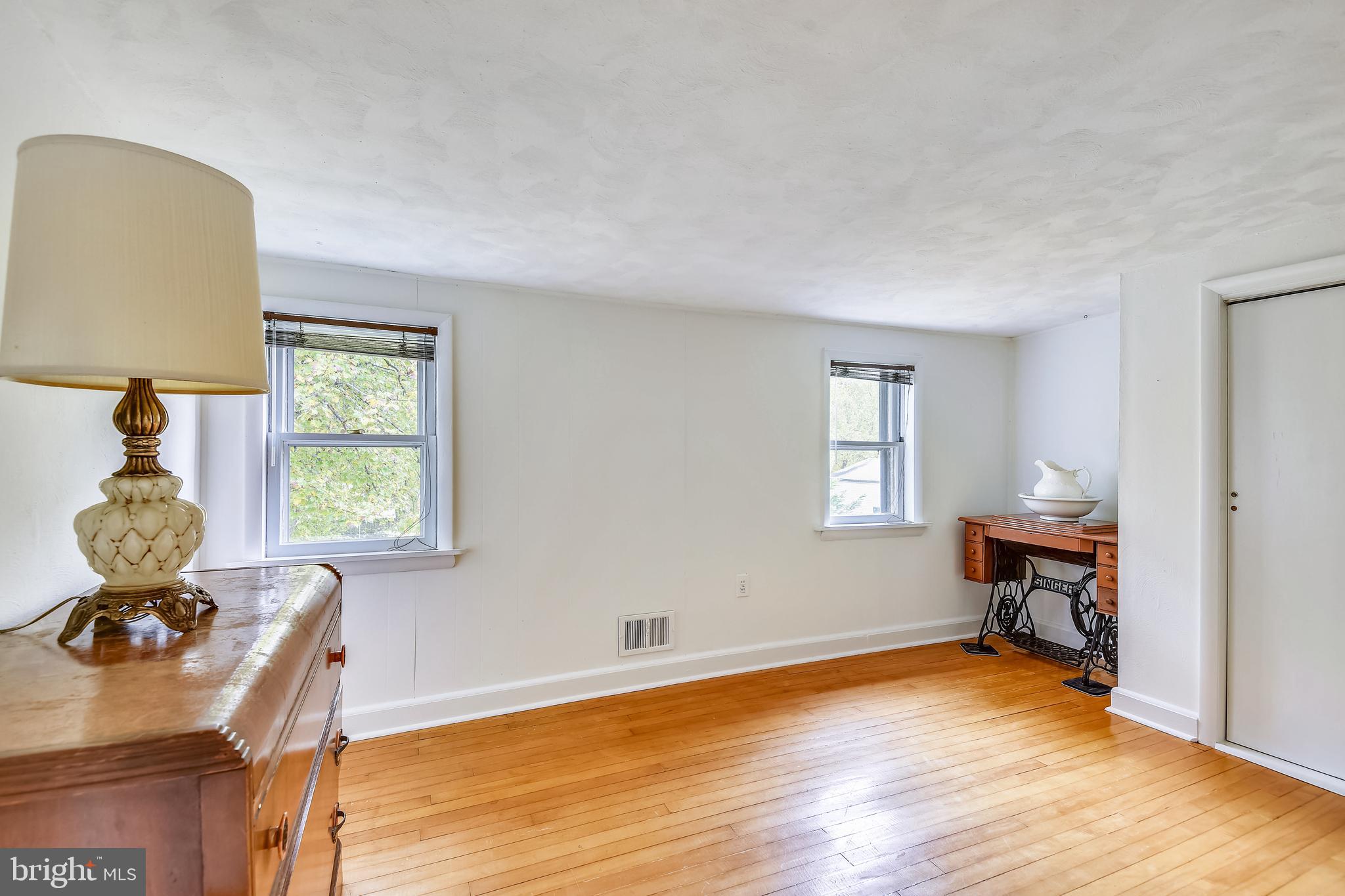 1213 Hillside Road Pasadena, MD 21122 - Photo 14 of 26 (Upper Level)