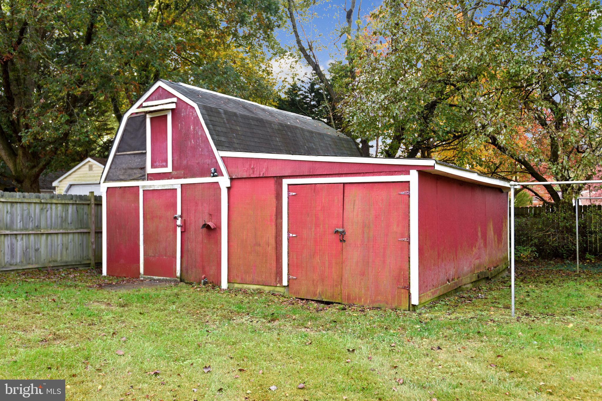 1213 Hillside Road Pasadena, MD 21122 - Photo 20 of 26 Rear Yard and Shed