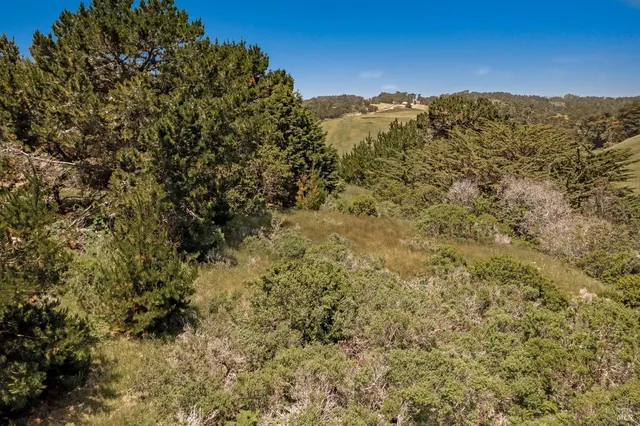 $350,000 | 27151 Warren Drive, Point Arena, CA 95468