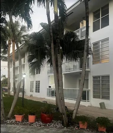 $1,650 | 1600 Northeast 114th Street, Unit 104, North Miami Beach, FL 33181