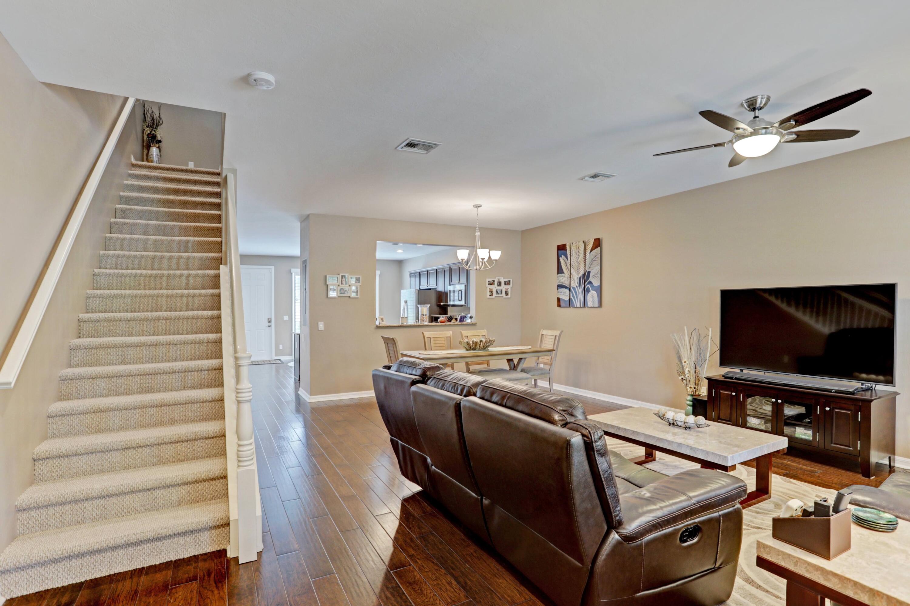 2742 Avalon Way Jupiter, FL 33458 - Photo 5 of 48 Front View of Living Room