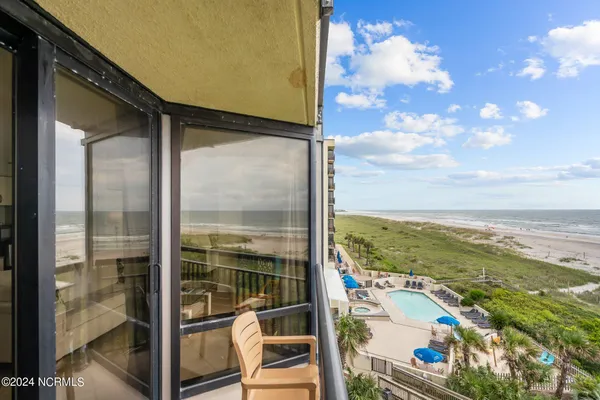 $465,000 | 2700 North Lumina Avenue, Unit 516, Wrightsville Beach, NC 28480