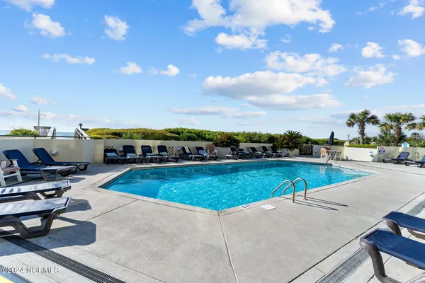 $465,000 | 2700 North Lumina Avenue, Unit 516, Wrightsville Beach, NC 28480
