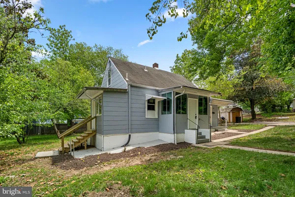 $399,000 | 4010 Forest Grove Drive, Suitland, MD 20746