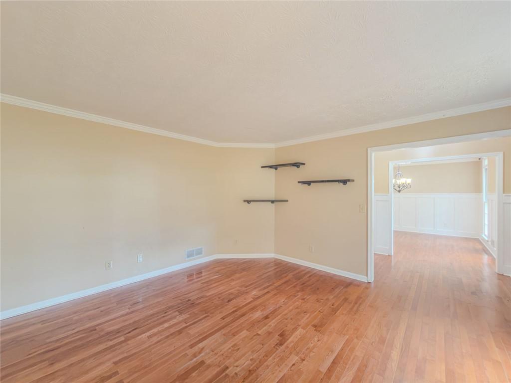 2092 Plantation Road Lawrenceville, GA 30044 - Photo 4 of 54