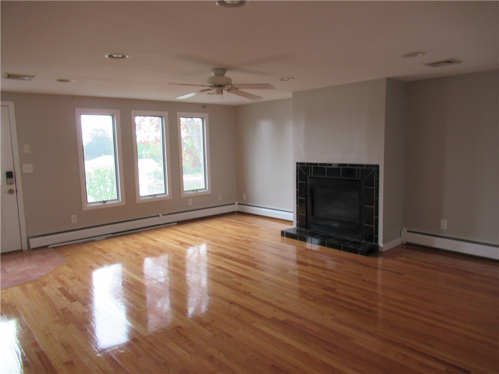 189 Curry Road Cranston, RI 02920 - Photo 7 of 19
