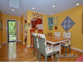 108 Beaver Ridge Road Asheville, NC 28804 - Photo 6 of 14 Gallery Image 6