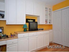 108 Beaver Ridge Road Asheville, NC 28804 - Photo 7 of 14 Gallery Image 7