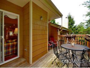 108 Beaver Ridge Road Asheville, NC 28804 - Photo 9 of 14 Gallery Image 9