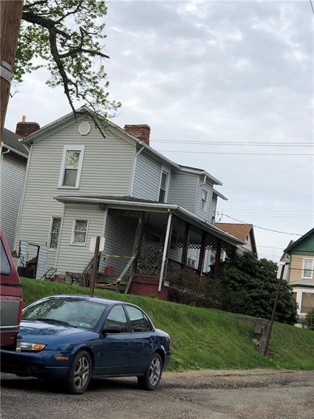422 New York Avenue Rochester, PA 15074 - Photo 3 of 13 Gallery Image 3