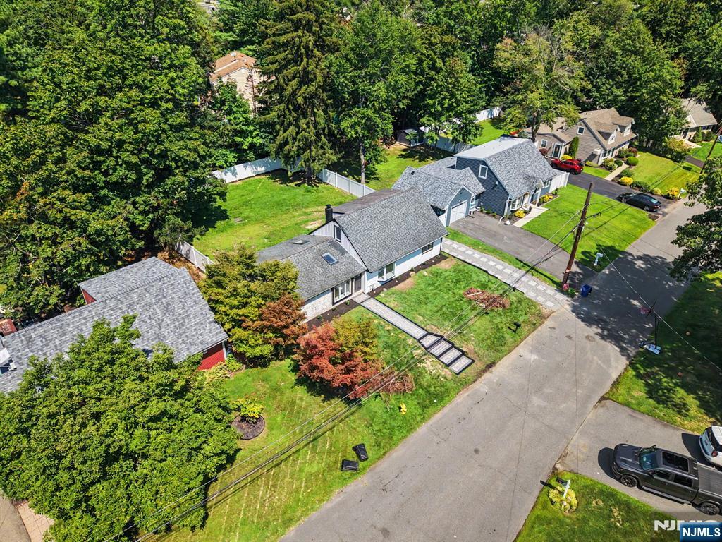 19 Ferndale Road Wayne, NJ 07470 - Photo 25 of 26 Gallery Image 25