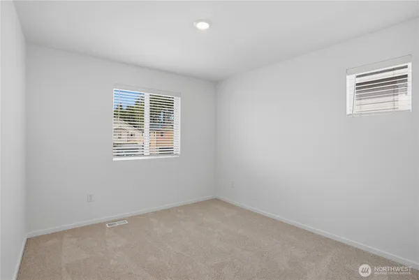 $649,950 | 20477 Echo Lane East, Bonney Lake, WA 98391