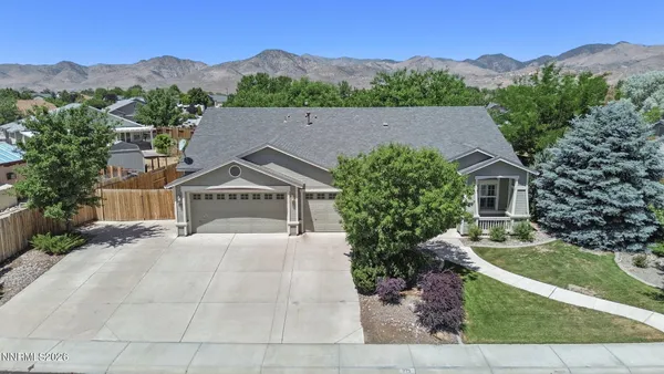 $565,000 | 325 Hidden Oaks Drive, Dayton, NV 89403