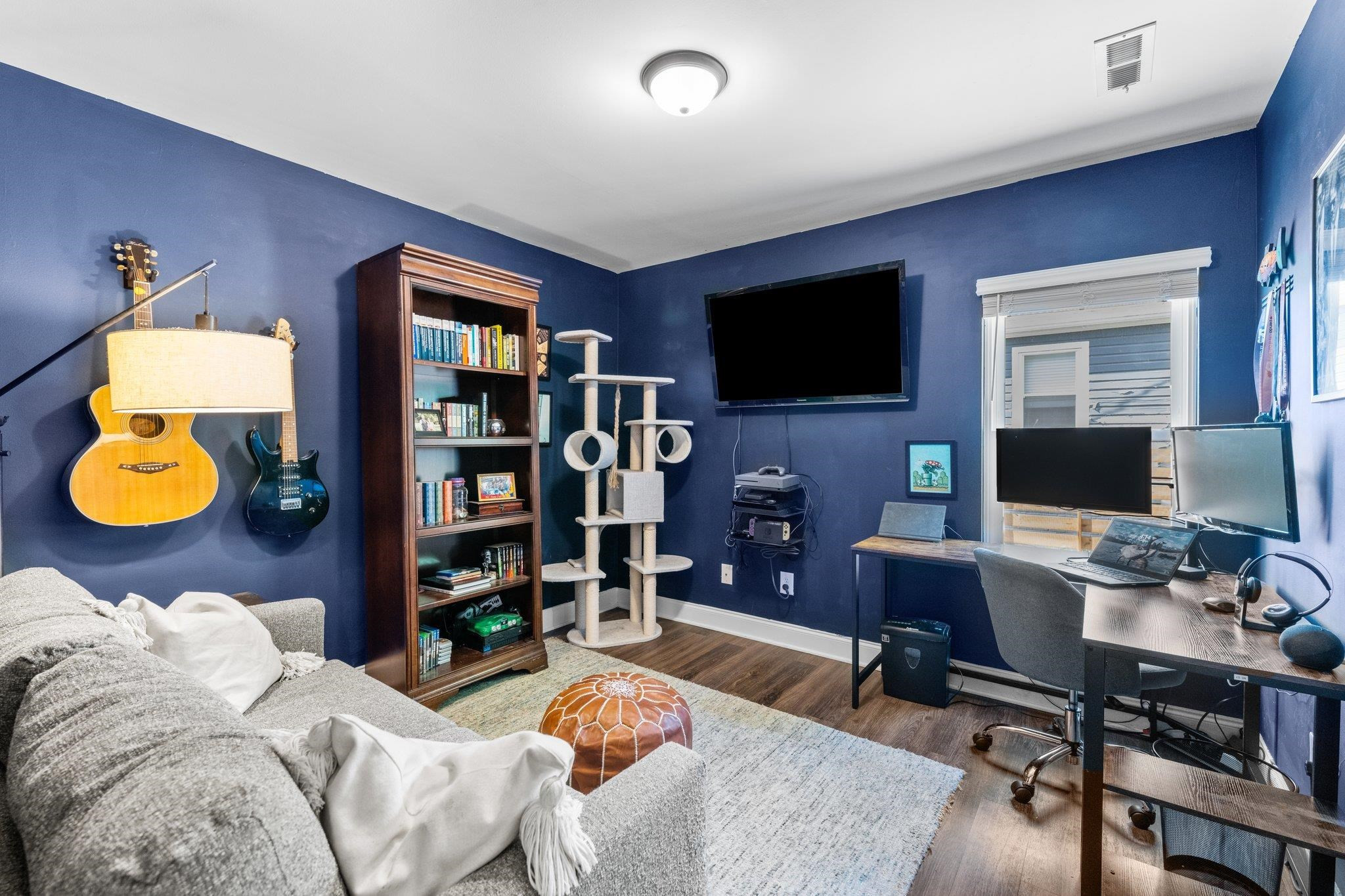 809 Coleman Street Raleigh, NC 27610 - Photo 20 of 70 a bedroom with a workspace