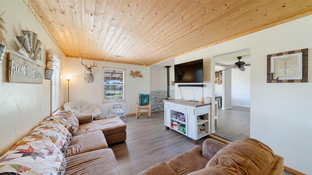 29080 Highway 19 Athens, TX 75752 - Photo 7 of 30