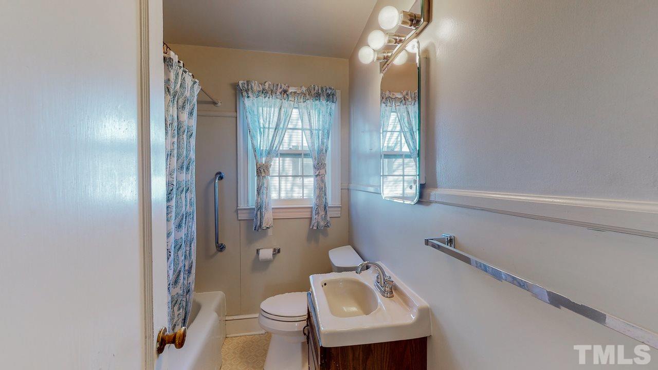 413 Reams Avenue Roxboro, NC 27573 - Photo 20 of 30 Gallery Image 20