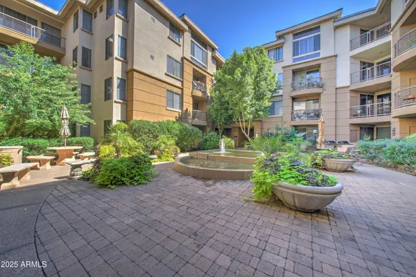 $1,500 | 1701 East Colter Street, Unit 240, Phoenix, AZ 85016